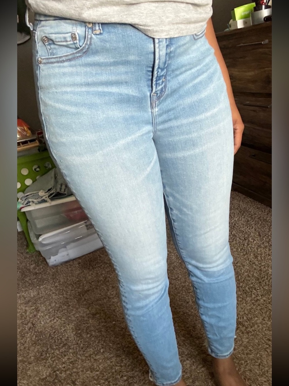 American Eagle Outfitters Light Wash High-Rise Skinny Jeans